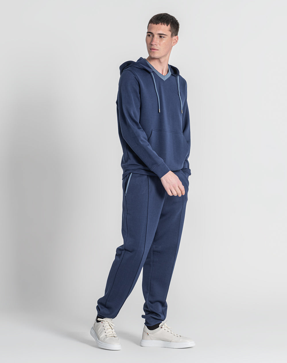 HOODIE FT MELCHIOR