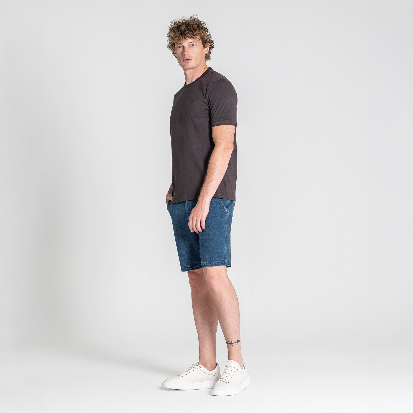 T-SHIRT NEIL
