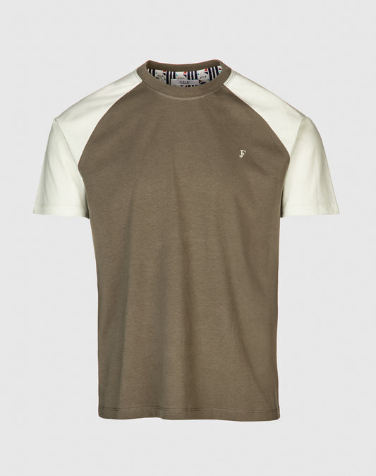 T-SHIRT LAIR