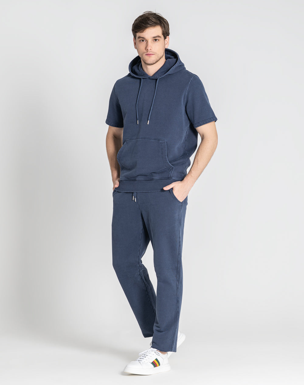 T-SHIRT DE CAPUZ NIRAJ