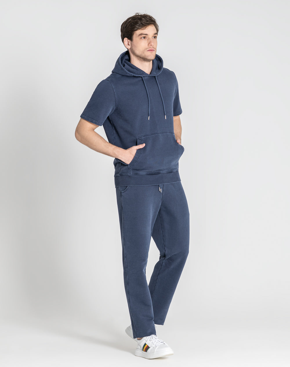 T-SHIRT DE CAPUZ NIRAJ