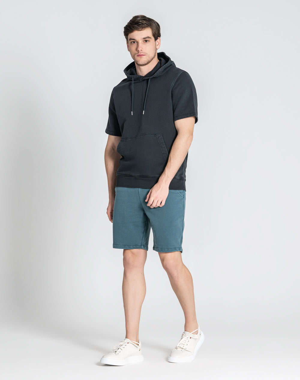 T-SHIRT DE CAPUZ NIRAJ